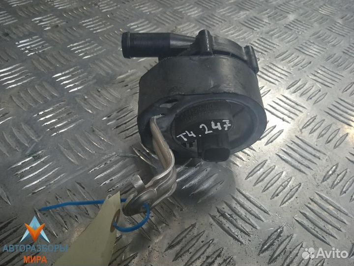 Помпа Tesla Model X 2019 1054529