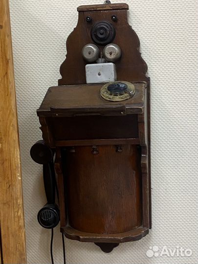 Винтажные и старинные телефоны