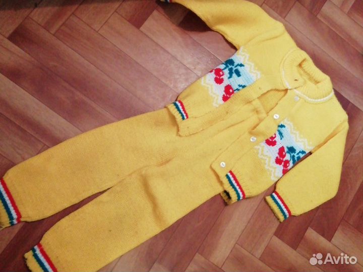 Вязаный костюм