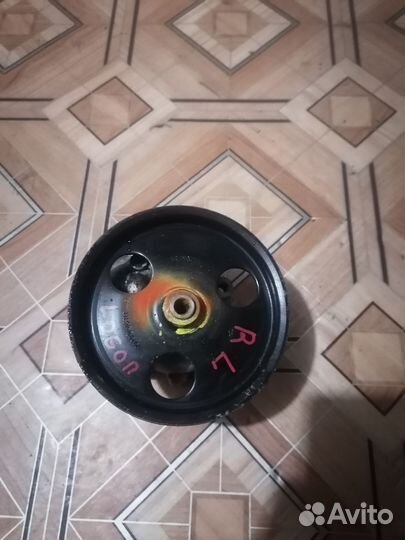 Насос гура Рено Логан 2