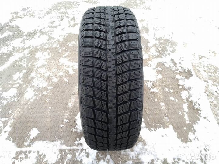 LingLong Green-Max Winter Ice I-15 SUV 215/55 R18 99S