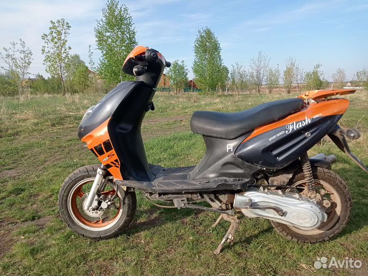 Скутер Flash