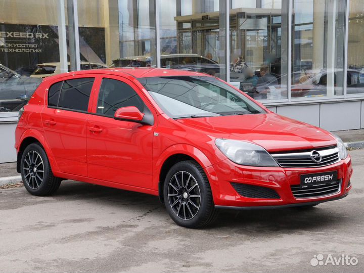Opel Astra 1.6 МТ, 2011, 203 493 км