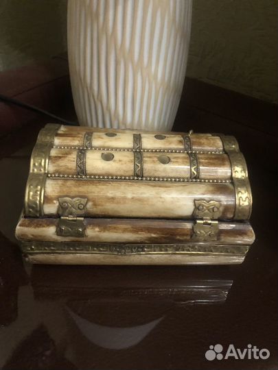 Сувенирная шкатулка