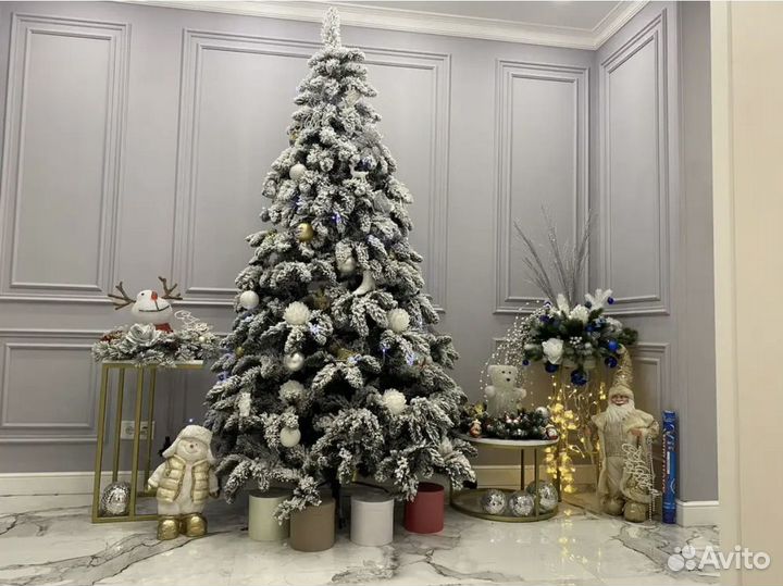 Елка искусственная заснеженная