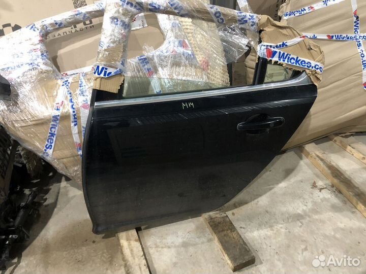 Дверь задняя левая jaguar XF черная