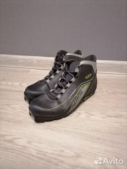 Лыжные ботинки Spine