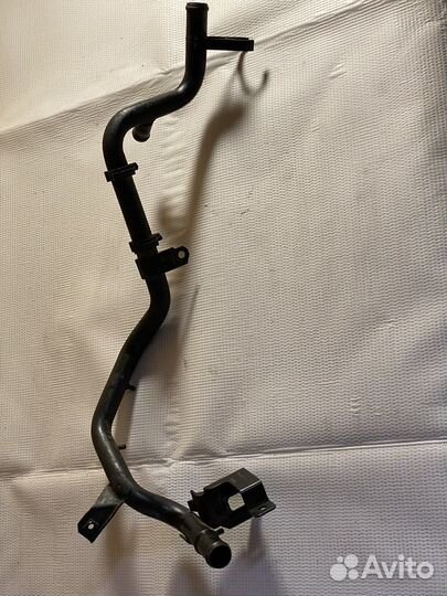 Патрубок системы охлаждения 357971899F