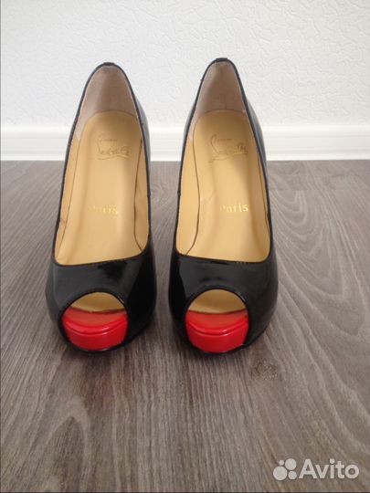 Туфли Loubutin