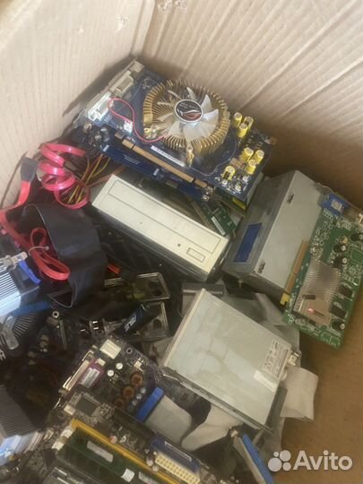 Компьютерные комплектующие