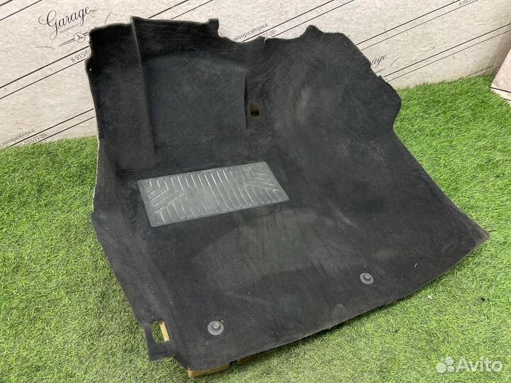 Ковролин салона передний Mercedes-Benz E 211 M272