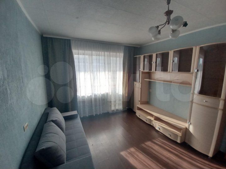 2-к. квартира, 43 м², 8/9 эт.