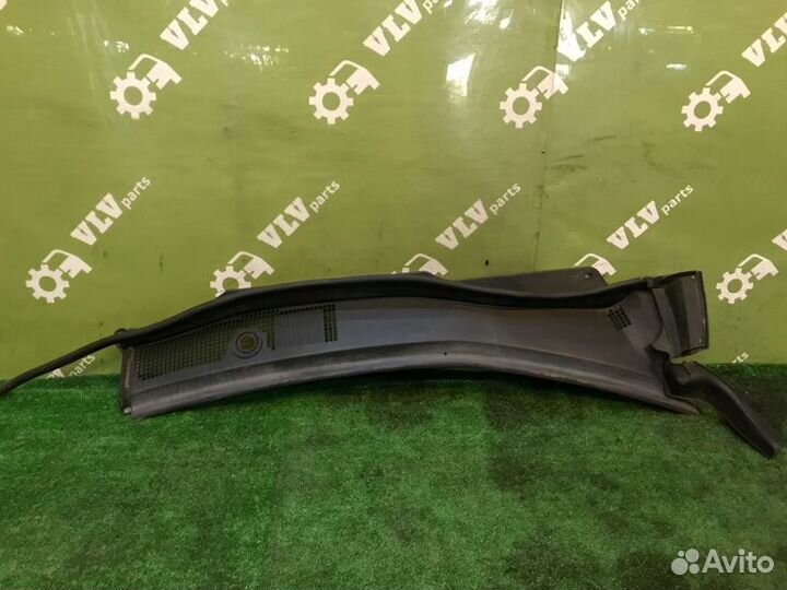 Жабо правое Honda Crosstour