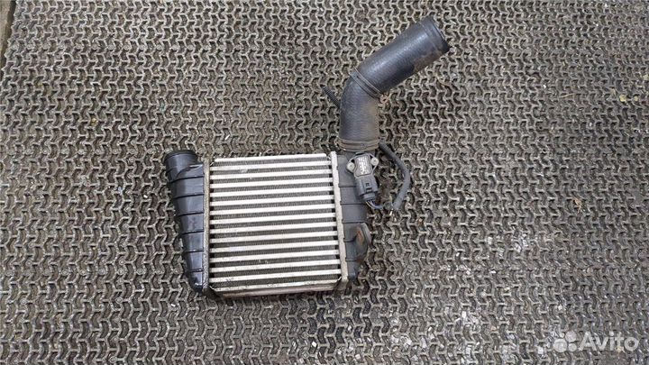 Радиатор интеркулера Skoda Fabia, 2006