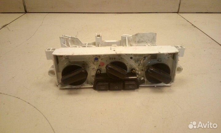 Блок управления отопителем Mitsubishi Lancer