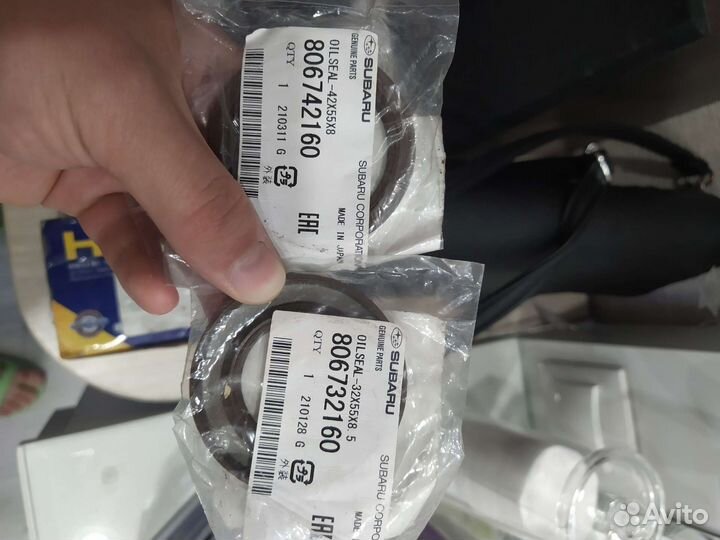 Комплект сальников резинок уплотнителей subaru