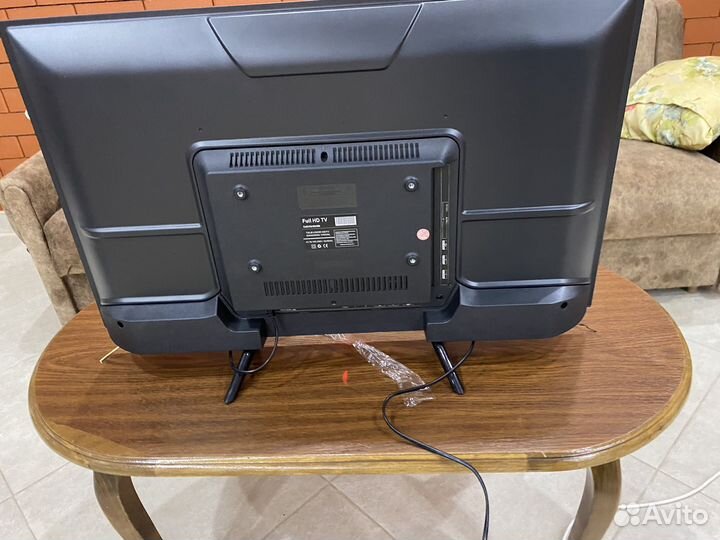 Телевизор 32д