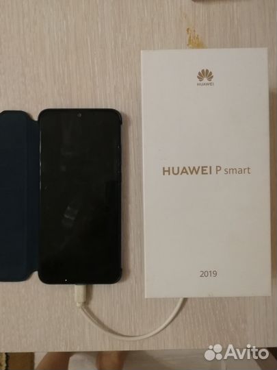 HUAWEI P Smart, 3/32 ГБ
