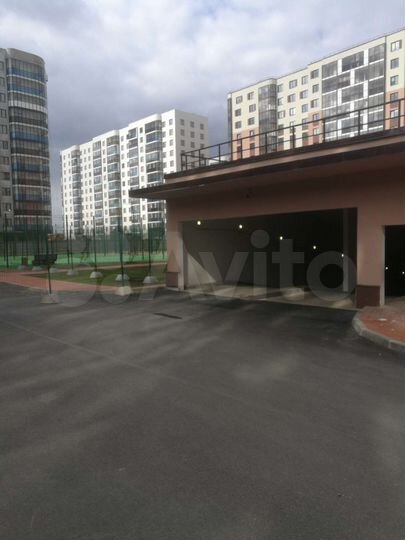 Машиноместо, 14 м²