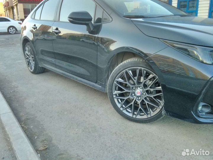 Колёса в сборе 225/40 R18