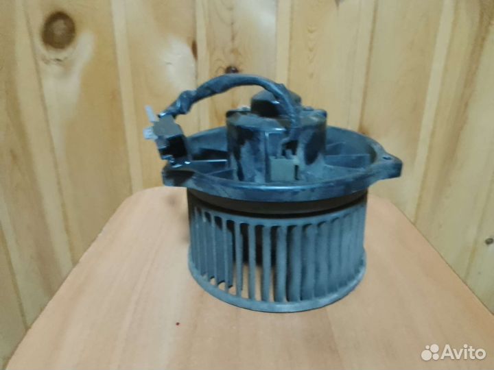 Моторчик печки Honda torneo