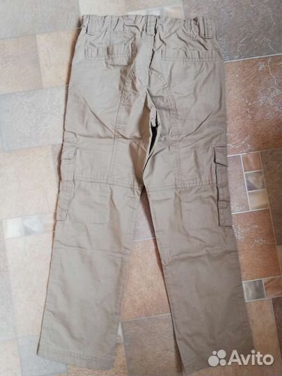 Новые брюки, джемпер, плавки р.122