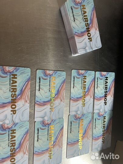 Печать золотых визиток, наклеек, бирок, открыток