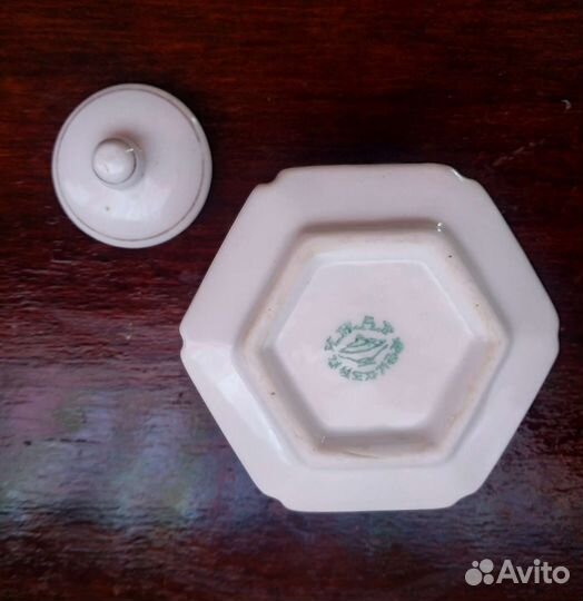 Сахарница старинная