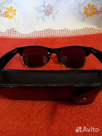 Солнцезащитные очки унисекс,зеленые и синии,новые