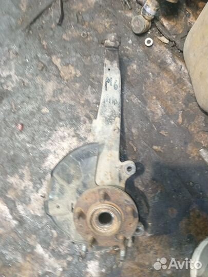 Кулак поворотный Mazda 6 GH правый