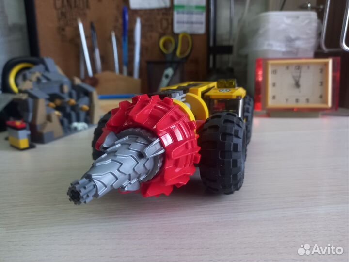 Lego City 60186 Тяжёлый бур для горных работ