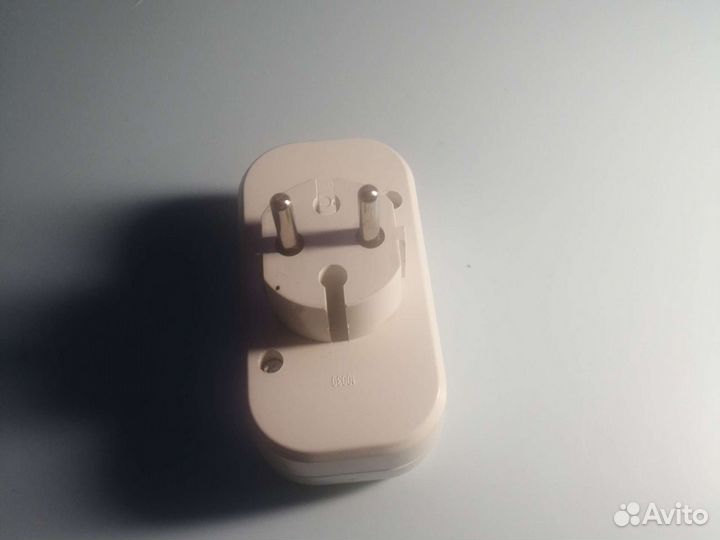 Двойник в розетку