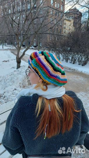 Шапка берет ручная работа