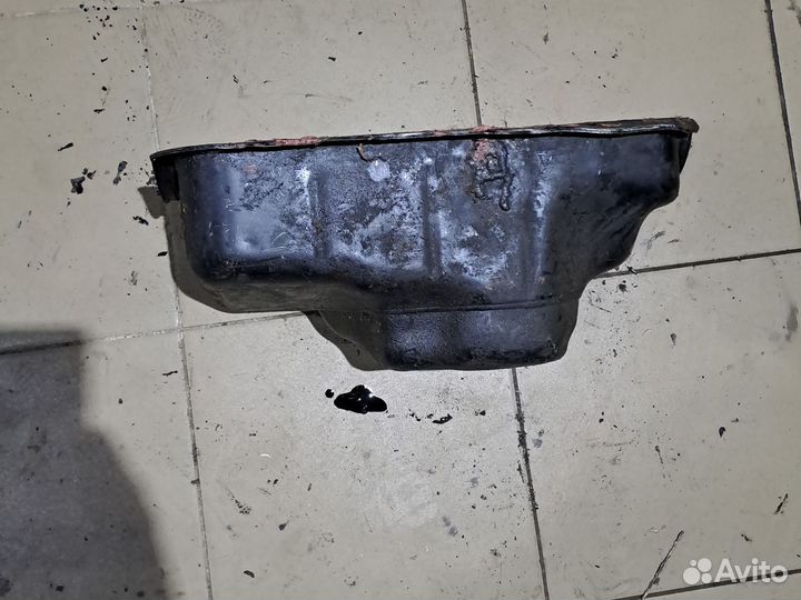 Поддон двигателя 6G72 12 кл.,без отверстия Pajero