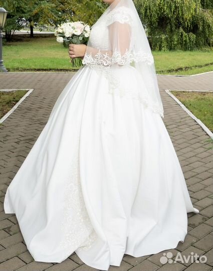 Свадебное платье