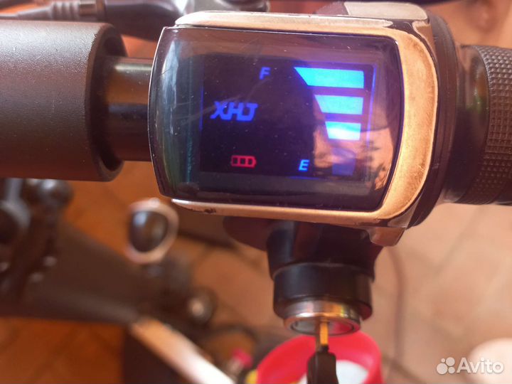 Электросамокат с ручкой газа 45 км ч