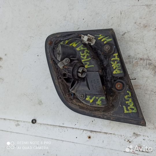 Фонарь правый крышки багажника Nissan Almera n15