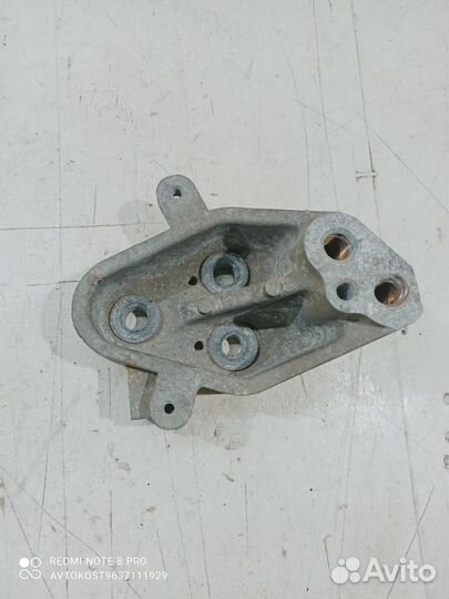 Кронштейн АКПП левый Kia Rio 2 G4EE