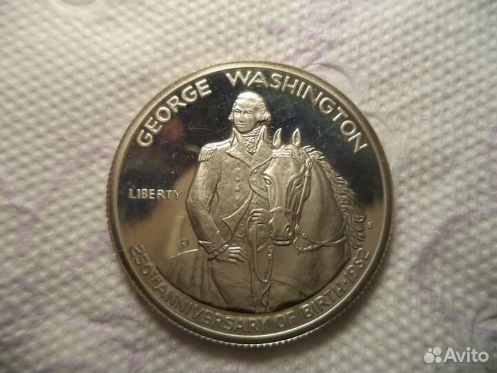 Серебряные иностранные монеты Оригиналы