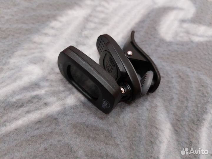 Тюнер для гитары musedo T-29C