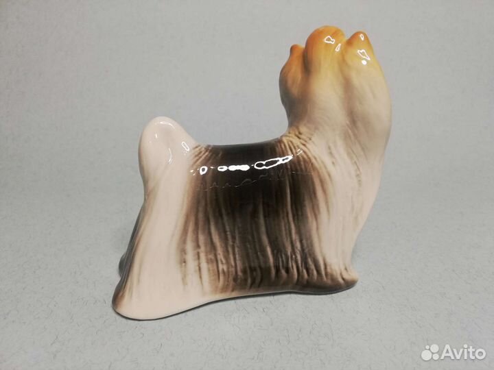 Фарфоровая статуэтка Йоркширский терьер