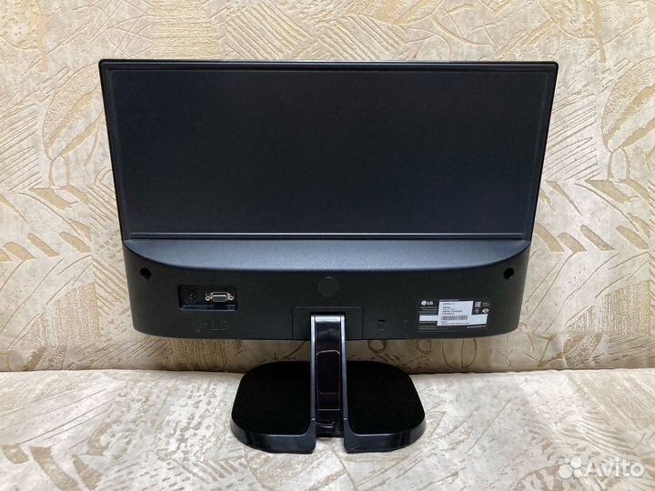 Монитор LG 20MP48A-P IPS