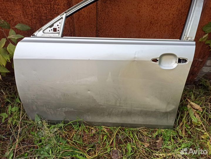 Дверь Toyota camry 40