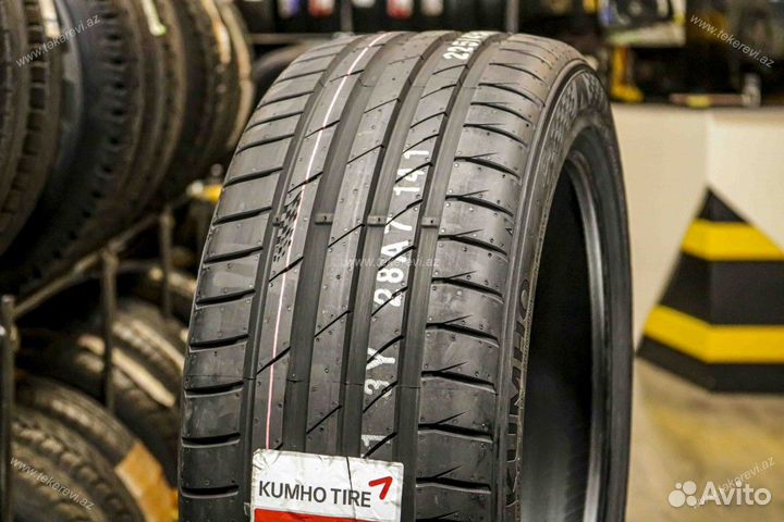 Kumho Ecsta PS71 285/35 R22 106Y