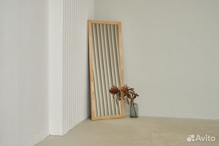 Настенное зеркало из дерева City во весь рост