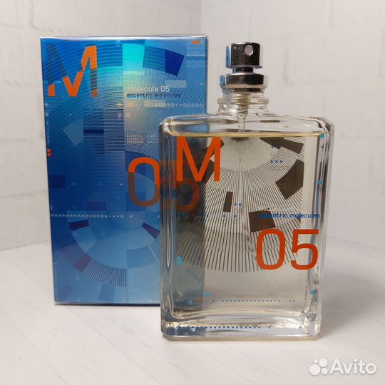 Molecule 05Escentric Molecules