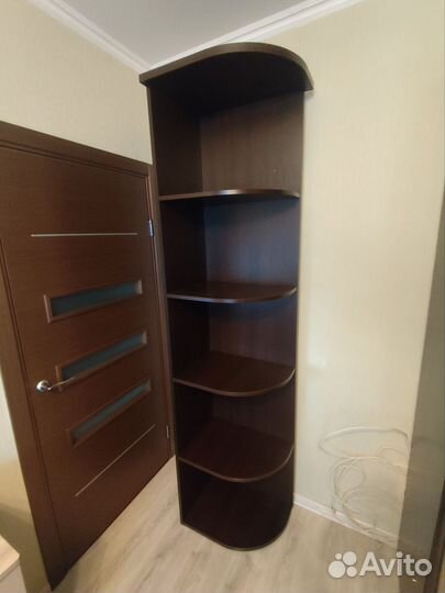 Продаётся угловая полка б/у. Доставка