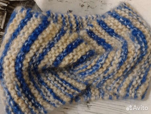 Повязка на голову вязаная