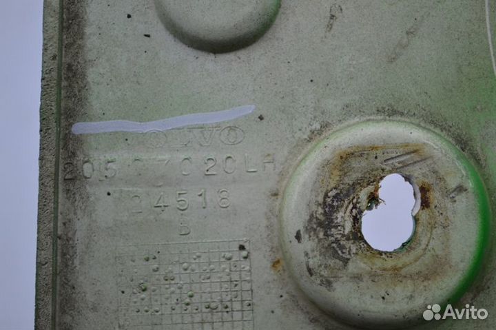 Накладка фары, левая volvo FH (01.05)