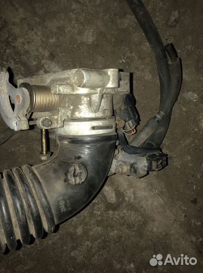 Дроссельная заслонка Mazda Familia Bj 2000-2003